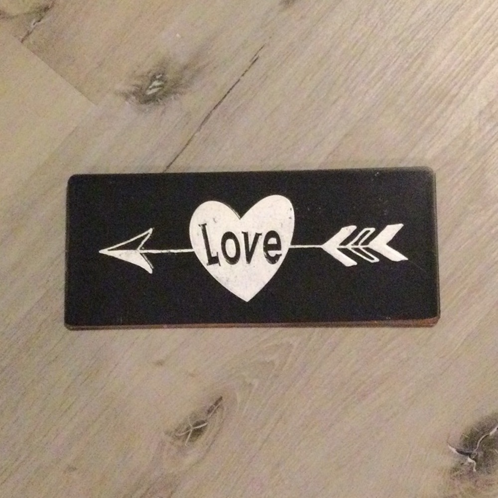 LOVE SIGN in metal, almost License Plate Size